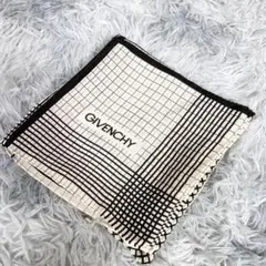 Givenchy ジバンシー　スカーフ　ショール　シルク100% 絹のサムネイル