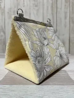 Item thumbnail for item 7149e265-e5e7-47df-94f7-bc7c5cce7b91