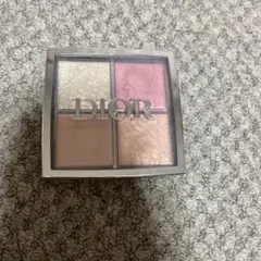 2回使用ディオールバックステージ　フェイスグロウパレット　004 ローズゴールド