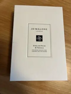 JO MALONE ENGLISH PEAR & FREESIA