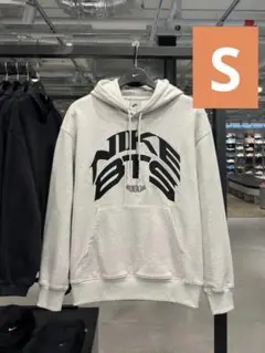 NIKE BTS コラボ パーカー XLサイズ 新品 - メルカリ