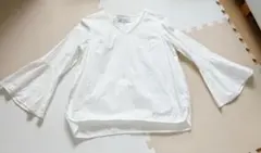 B:MING LIFE STORE Vネックフレア袖シャツ Mサイズ ホワイト