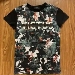 Bershka VICTUS ボタニカル柄 Tシャツのサムネイル