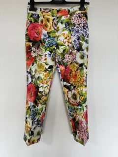 新品未使用　Dolce & Gabbana D&G 花柄パンツ　8月末までのサムネイル