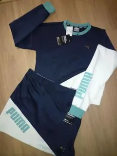 【新品M】プーマゴルフセットアップ シャツ&スカート 新品M】プーマゴルフセットアップ シャツ&スカート 新品M