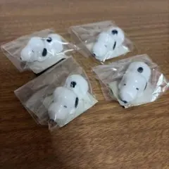 スヌーピー　箸置き 4個セット