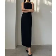 Louere【取り外し可能パット付き】アメスリストレッチキャミワンピース