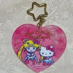 セーラームーンx HELLO KITTY コラボキーホルダー
