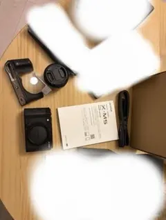 【極美品】FUJIFILM X-M5 レンズキット（ブラック）＋豪華オマケ多数のサムネイル