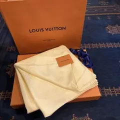 LOUIS VUITTON ルイヴィトン ストール クリーム色 新品未使用