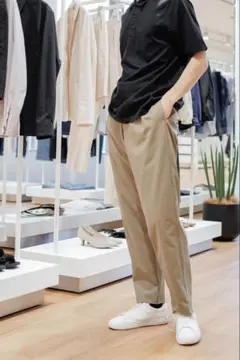 UNIQLO×セオリー　チノパン ベージュ メンズ　M
