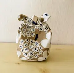 Item thumbnail for item 2f606052-d290-4e28-8646-7899e790d5e6