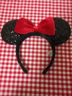 ミニーマウス カチューシャ 黒 赤