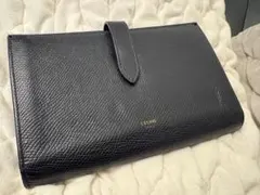 CELINE セリーヌ 二つ折り財布 ブラックのサムネイル