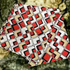 幾何学模様の綿生地 赤黒ベージュ