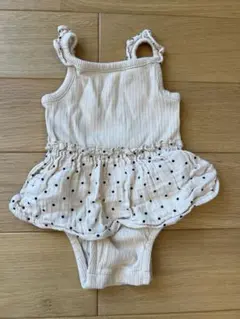 GAP 水玉フリルロンパース 6-12ヶ月　ベージュ