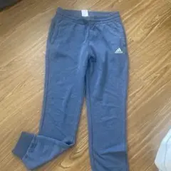 adidas ブルーグレー ジャージパンツ スリムフィット