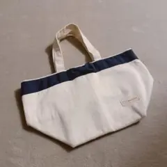 Item thumbnail for item a90e9c6d-e843-457f-8f67-d4ea45626a35