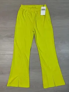 ロデオクラウン　イエロー　フレアパンツ