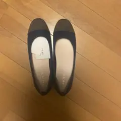 ネイビーとブラウンのフラットシューズ M