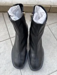 Item thumbnail for item 3f82e597-4cf1-4854-ae13-48389bf7873e