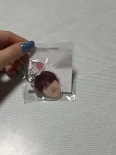 TREASURE カプセルトイ ジョンウ アクリルキーホルダー