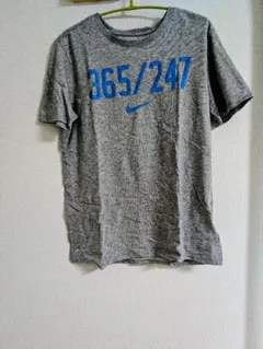 ナイキ　Nike DRI-FIT グレー Tシャツ M