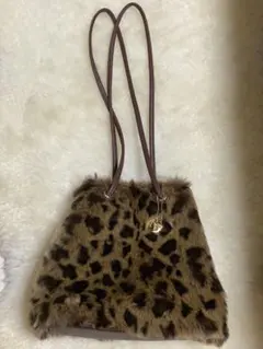 新品未使用 グローバルワーク 2way ファー巾着 バッグ レオパード柄