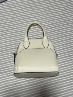 GU ジーユー バッグ ホワイトのサムネイル