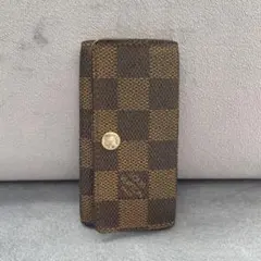 LOUIS VUITTON キーケース　4連