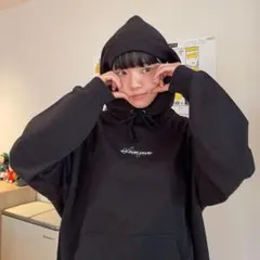 ドルフィンアパート イルカな？スウェット上下　M