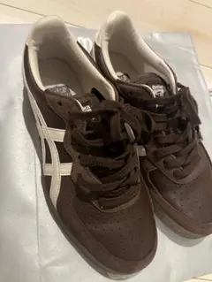 【美品】Onitsuka Tiger ブラウン スニーカー　23.5cm