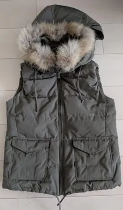 美品*PLST プラステ 大人可愛い* ダウンベスト フード付き*カーキ*