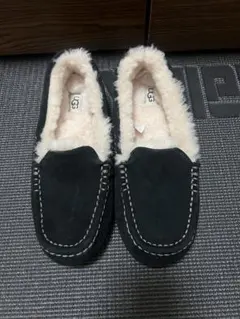2026年最新】ugg モカシンの人気アイテム - メルカリ