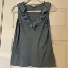 H&M フリル付きVネックノースリーブ