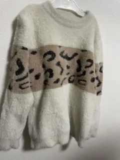 ニット アーバンチェリー ヒョウ柄