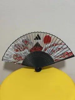 adidas 扇子