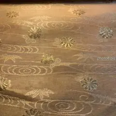 ■和柄 生地 ハギレ正絹　紗 箔 観世水文 幅70㎝レース調ゴールド花柄 植物柄