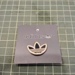 adidas ピンバッジ9個セット アディダス ピンズ vintage 当時物 adidas ピンバッジ9個セット アディダス ピンズ vintage 当時物