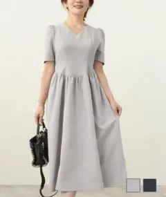 新品　Liala リアラ　Vネック 切り替えギャザー ワンピース グレーのサムネイル