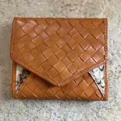 Zucchero ズッケロフィラート 牛革 二つ折り財布 革編み込み パイソンのサムネイル