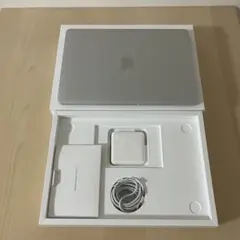 【Apple】MacBook Pro 13インチのサムネイル