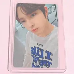 韓国限定 ONEUS イド 이도 OVER THE RAINBOW カフェ