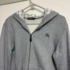 BURBERRY BLACK LABEL グレーパーカー