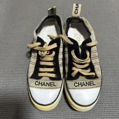 CHANEL スニーカー ベージュ/ブラックのサムネイル