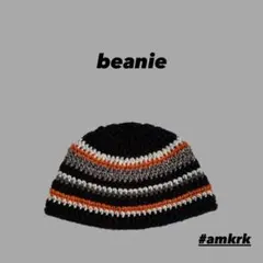 69 ビーニー　黒×オレンジ　ハンドメイド　手編み　編み物　クロシェハット