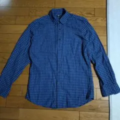 ユニクロ　長袖シャツ　Sサイズ