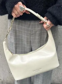 Item thumbnail for item 79a90296-865e-4abc-84b6-0f0aa21287b0