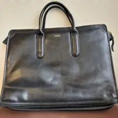 ACE ブラック ビジネスバッグ レザー　　40㌢×32㌢×6、5㌢