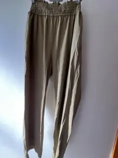 ジャーナルスタンダード　ナイロンストレッチワイドパンツ　38 ベージュ